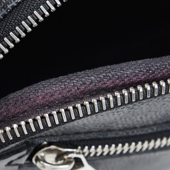 Louis Vuitton Damier Graphite Ambler Waist Bag - Picture 11 of 14